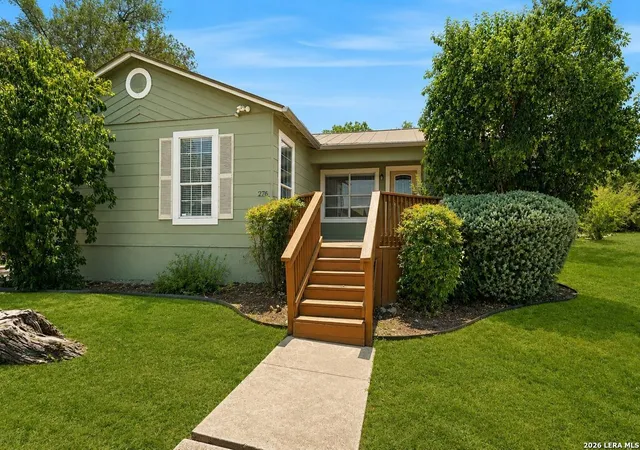 2nd image of 276 Claremont Ave, San Antonio, TX 78209 | MLS# 2010163