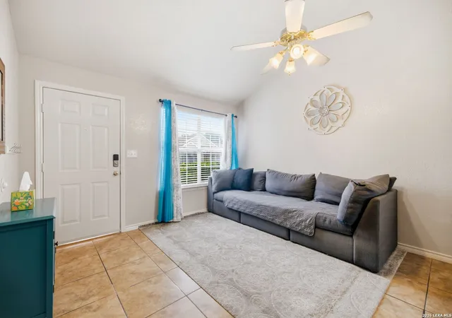 5th image of 9140 Timber Path #UNIT 1005, San Antonio, TX 78250 | MLS# 2010197