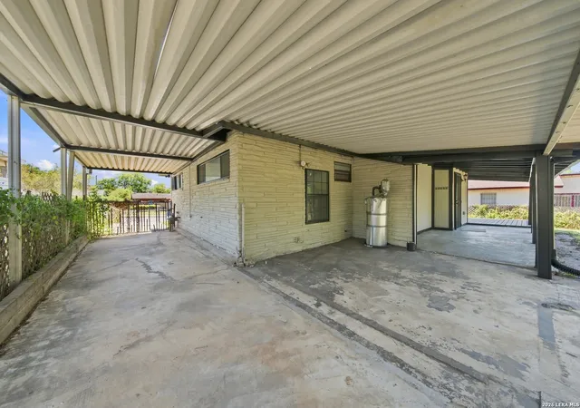 32nd image of 2947 Lasses Blvd, San Antonio, TX 78223 | MLS# 2010205