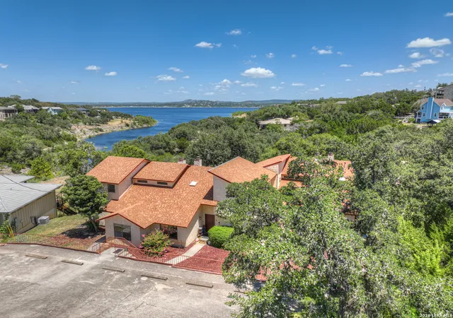 2nd image of 1043 Barbara Dr, Canyon Lake, TX 78133