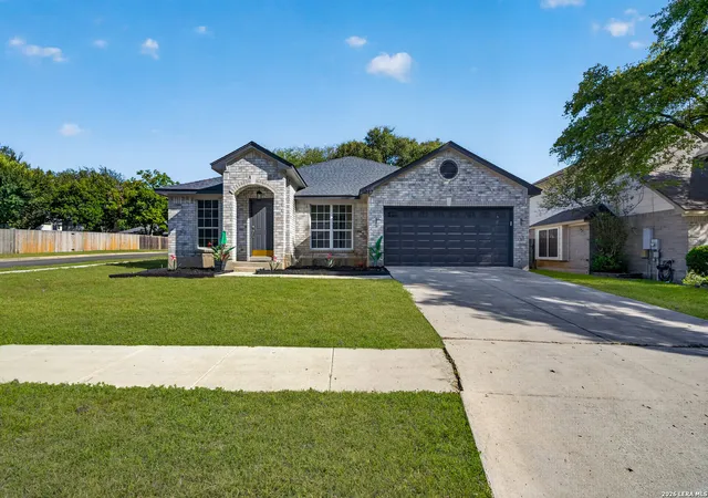 3rd image of 1017 Summer Haven Ln, Schertz, TX 78154 | MLS# 2010220