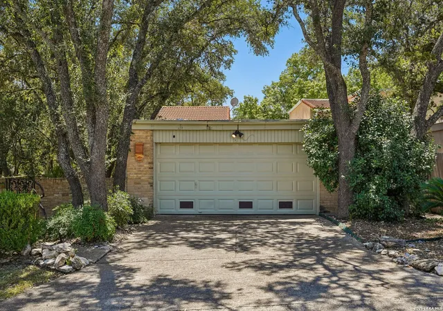 2nd image of 11608 Caprock St, San Antonio, TX 78230 | MLS# 2010222