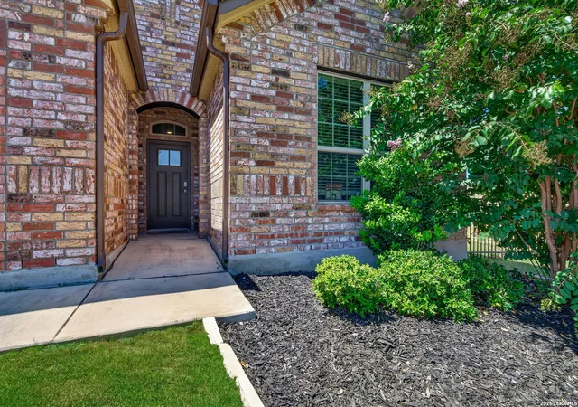 Photo 3 of Sale Pending at 9211 Sundrop Vly, San Antonio, TX 78254 | MLS# 2010247 | Listing updated on 2026-09-04