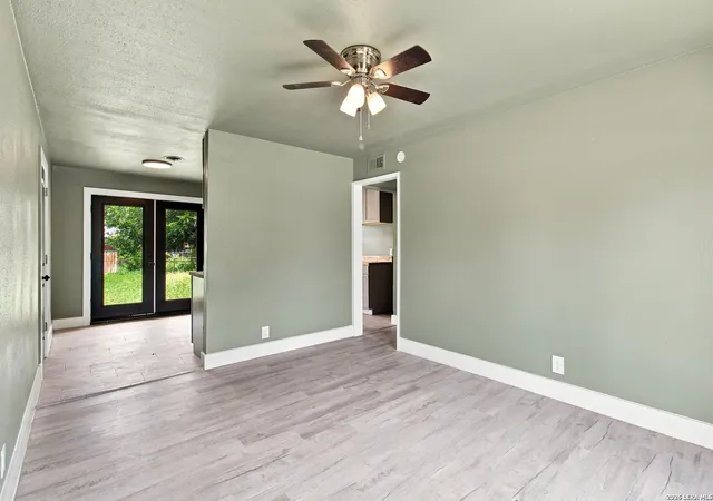 5th image of 119 Harcourt Ave, San Antonio, TX 78223 | MLS# 2010250