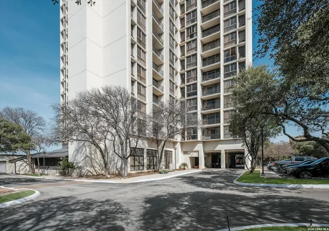 Photo 4 of Condo for sale at 7701 Wurzbach #1803, San Antonio, TX 78229 | MLS# 2010253 | Listing updated on 2026-09-24