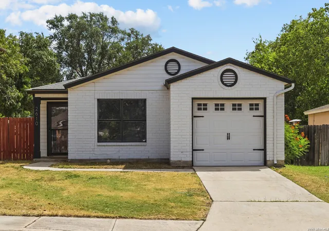 2nd image of 2610 Buffalo Pass Dr, San Antonio, TX 78245 | MLS# 2010264