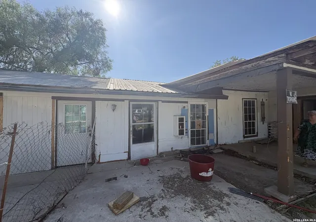 1st image of 1320 Avenue B, Hondo, TX 78861 | MLS# 2010271