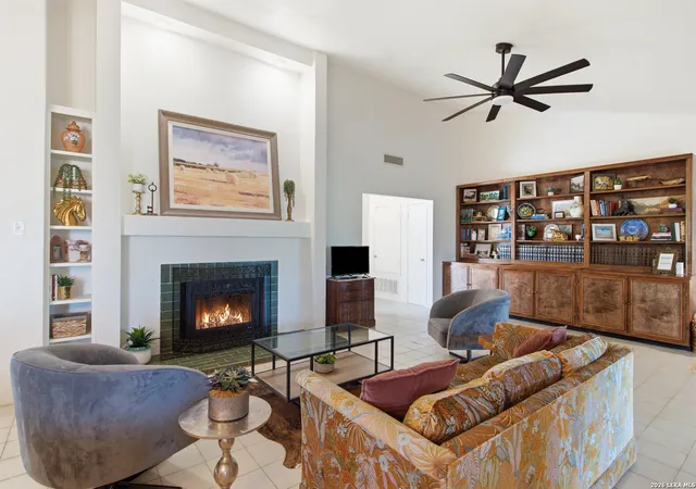 Photo 3 of Single family home for sale at 7 La Motte St, Brackettville, TX 78832 | MLS# 2010281 | Listing updated on 2026-08-31