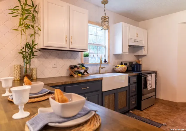 Photo 3 of Single family home for sale at 13138 Turkey Feather Dr, San Antonio, TX 78233 | MLS# 2010315 | Listing updated on 2026-10-26