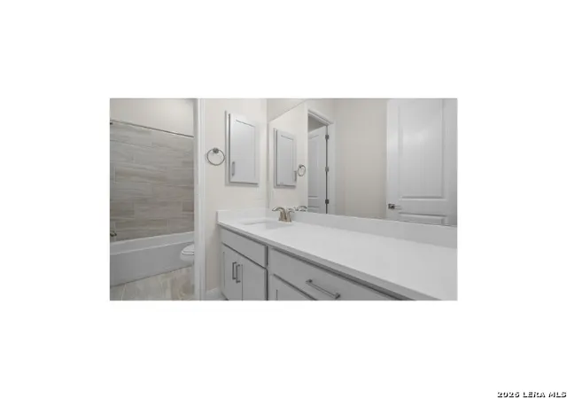9th image of 128 Allin Oaks, Universal City, TX 78148 | MLS# 2010316