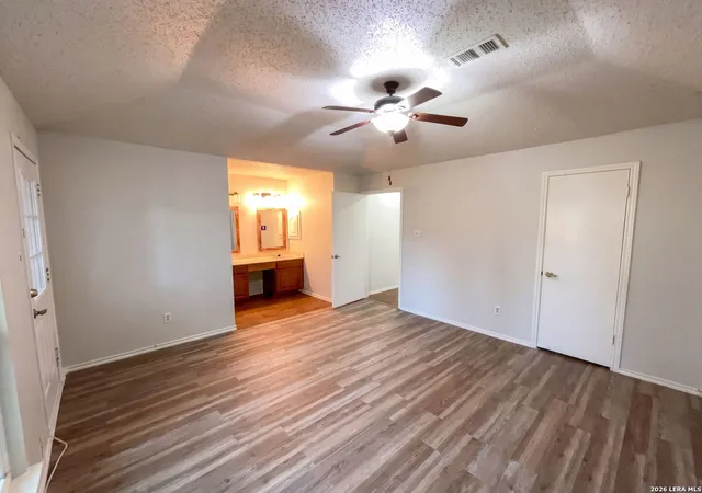 4th image of 9511 Elm Gln, San Antonio, TX 78250 | MLS# 2010325