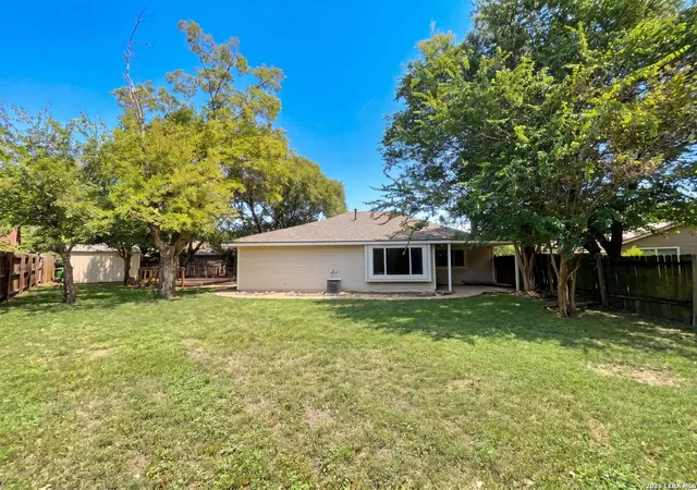 5th image of 9511 Elm Gln, San Antonio, TX 78250 | MLS# 2010325