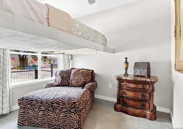 5th image of 112 Newell Ave, San Antonio, TX 78212 | MLS# 2010327