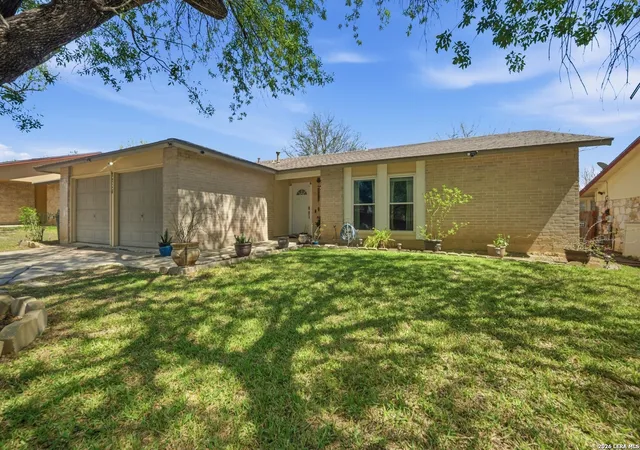 Photo 3 of Single family home for sale at 9538 New World, San Antonio, TX 78239 | MLS# 2010334 | Listing updated on 2026-09-09