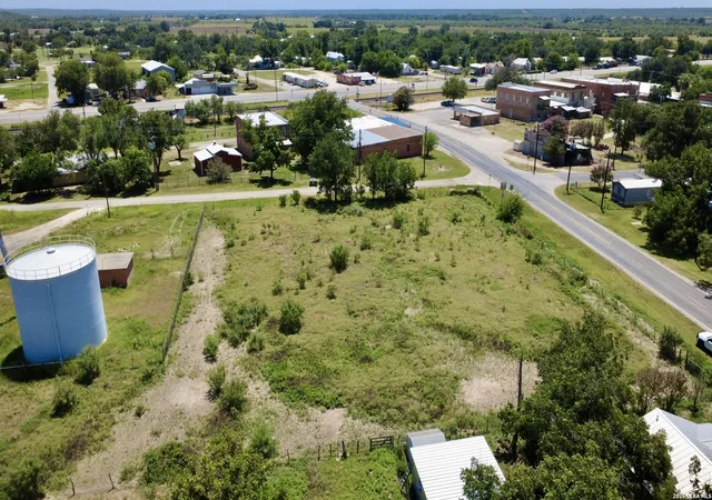 5th image of 0 Fm 1796 & Cr 429, D'hanis, TX 78850 | MLS# 2010352