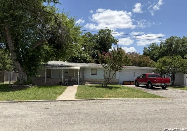 1st image of 739 W Merriweather St, New Braunfels, TX 78130 | MLS# 2010362