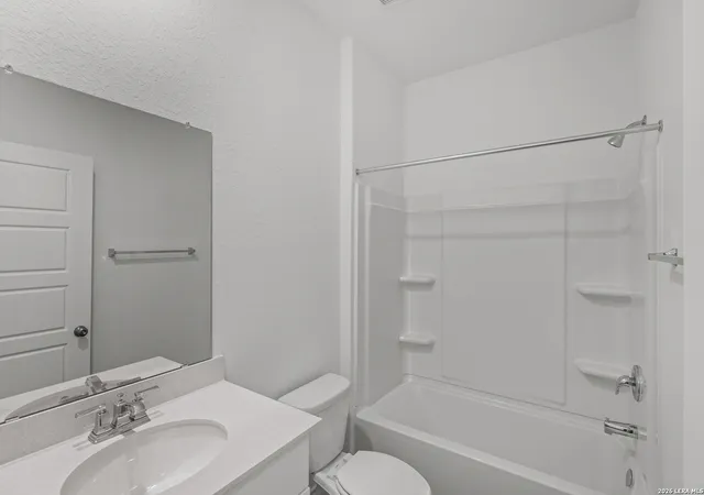 5th image of 2988 Water Lotus, New Braunfels, TX 78130 | MLS# 2010384