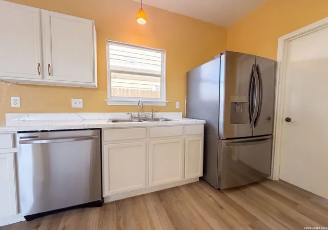 4th image of 5759 Midcrown Dr, San Antonio, TX 78218 | MLS# 2010390