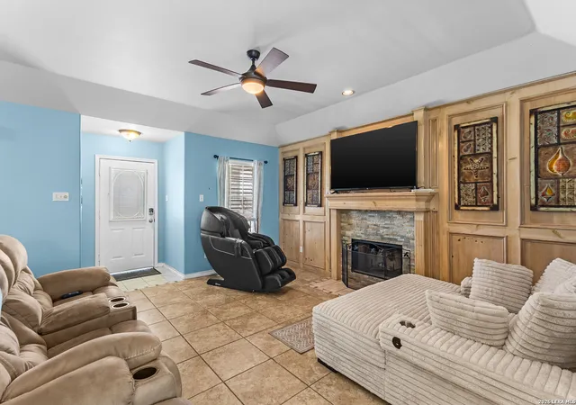 Photo 3 of Single family home for sale at 15225 Barataria Dr, Corpus Christi, TX 78418 | MLS# 2010391 | Listing updated on 2026-08-31