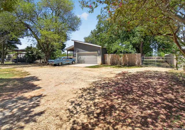 2nd image of 15227 Rosa Trl, San Antonio, TX 78253 | MLS# 2010397