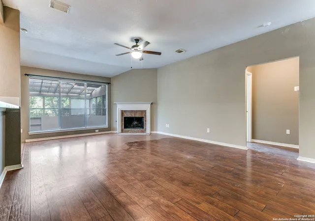 Photo 3 of Single family home for sale at 10518 Mustang Rdg, Converse, TX 78109 | MLS# 2010429 | Listing updated on 2026-10-26