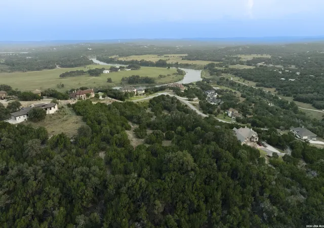 5th image of 308 River Rdg, Spring Branch, TX 78070 | MLS# 2010436