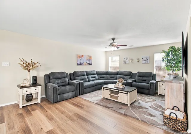 5th image of 10922 Rustic Cedar, San Antonio, TX 78245 | MLS# 2010437