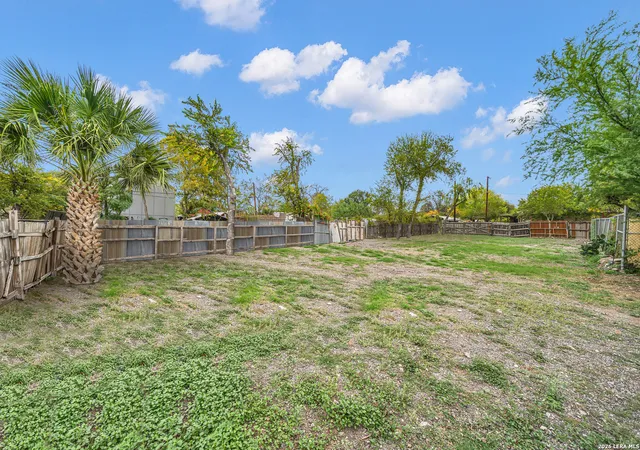 5th image of 919 Saint Anthony Ave, San Antonio, TX 78210 | MLS# 2010443