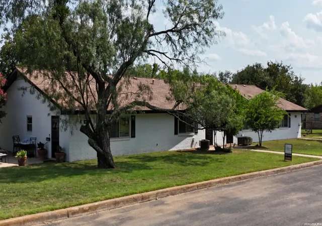 Photo 1 of Multi family home for sale at 1405 N Crockett St, Fredericksburg, TX 78624 | MLS# 2011654 | Listing updated on 2026-09-11