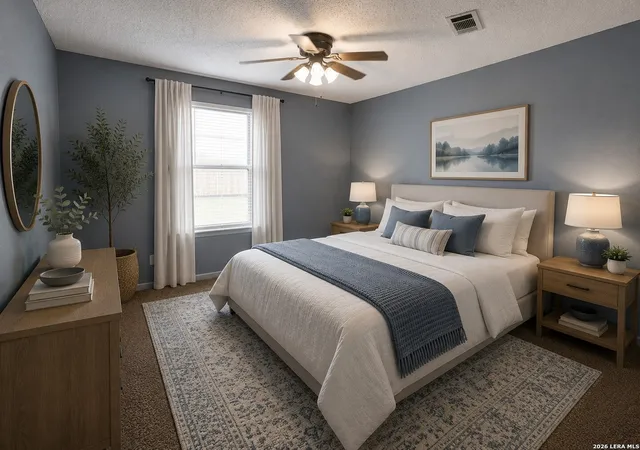 Listing Photo 3 - Condo for sale in building located at 1051 Country Clb, Seguin, TX 78155 - Unit #H31
