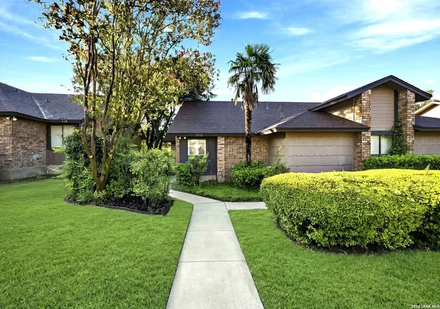 Photo 1 of Sale Pending at 9312 Dover Rdg, San Antonio, TX 78250 | MLS# 2012796 | Listing updated on 2026-09-15