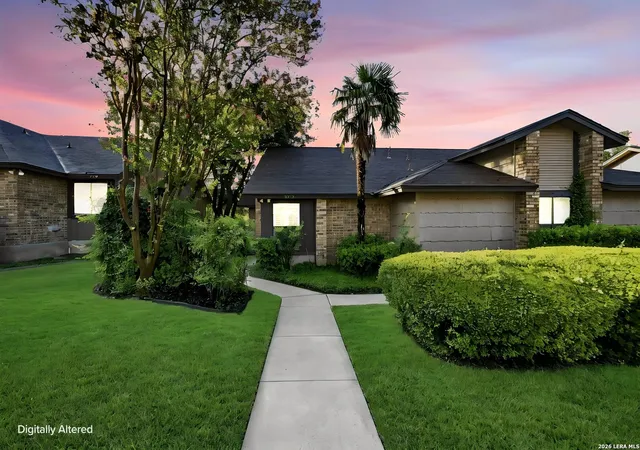 Photo 2 of Sale Pending at 9312 Dover Rdg, San Antonio, TX 78250 | MLS# 2012796 | Listing updated on 2026-09-15