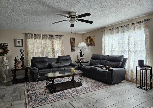 Photo 3 of Single family home for sale at 6803 Honeyridge Ln, San Antonio, TX 78239 | MLS# 2012798 | Listing updated on 2026-09-11
