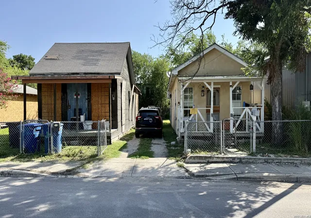 Single family home for sale at 211 Rehmann, San Antonio, TX 78204 | MLS# 2012825