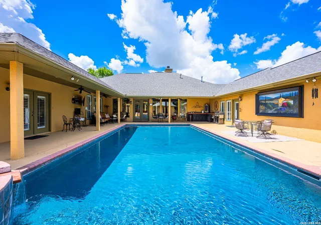 Photo 1 of Single family home for sale at 516 Winged Ft, Kerrville, TX 78028 | MLS# 2012851 | Listing updated on 2026-09-22