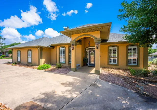 Photo 4 of Single family home for sale at 516 Winged Ft, Kerrville, TX 78028 | MLS# 2012851 | Listing updated on 2026-09-11