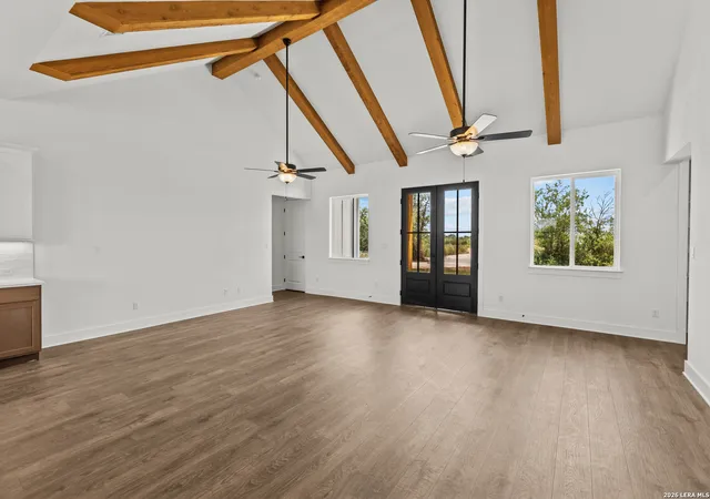 Photo 3 of Single family home for sale at 125 Syrah St, La Vernia, TX 78121 | MLS# 2012876 | Listing updated on 2026-10-01