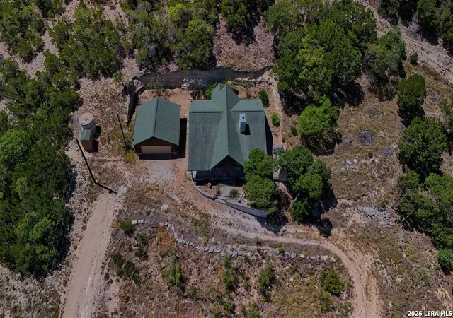 Photo 4 of House for sale at 1316 Indian Crk, Bandera, TX 78003 | MLS# 2012890 | Listing updated on 2026-09-11