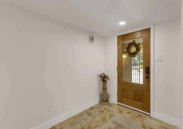 Photo 4 of Single family home for sale at 4311 Muirfield, San Antonio, TX 78229 | MLS# 2012903 | Listing updated on 2026-09-14