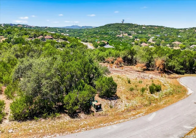 Photo 3 of Sale Pending at 267 Champions Rdg, Spring Branch, TX 78070 | MLS# 2012936 | Listing updated on 2026-09-28