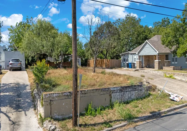 Photo 1 of Land for sale at 1328 Rigsby Ave, San Antonio, TX 78210 | MLS# 2012983 | Listing updated on 2026-09-11