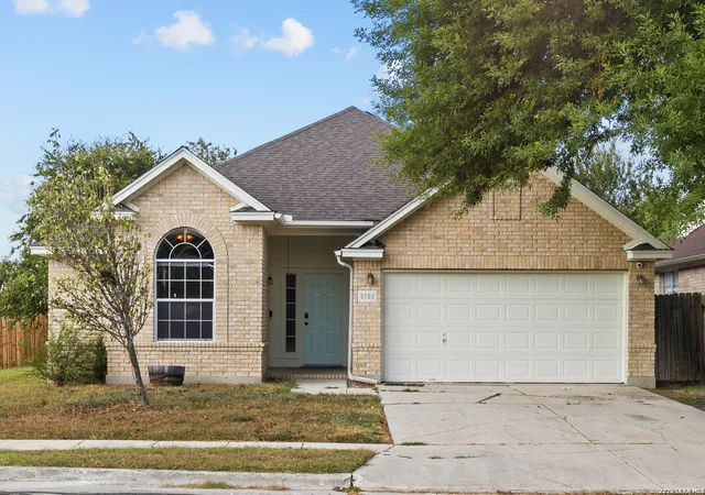 Photo 2 of Single family home for sale at 9703 Copper Oak, Converse, TX 78109 | MLS# 2013000 | Listing updated on 2026-09-11