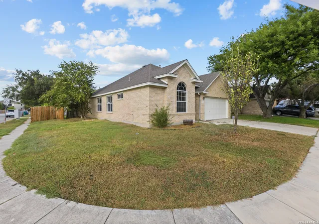 Photo 3 of Single family home for sale at 9703 Copper Oak, Converse, TX 78109 | MLS# 2013000 | Listing updated on 2026-09-11