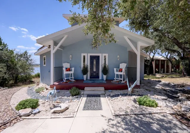 Photo 1 of Sale Pending at 3811 Potters Crk Rd, Canyon Lake, TX 78133 | MLS# 2016004 | Listing updated on 2026-10-01