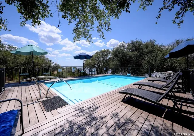 Photo 2 of Sale Pending at 3811 Potters Crk Rd, Canyon Lake, TX 78133 | MLS# 2016004 | Listing updated on 2026-10-01
