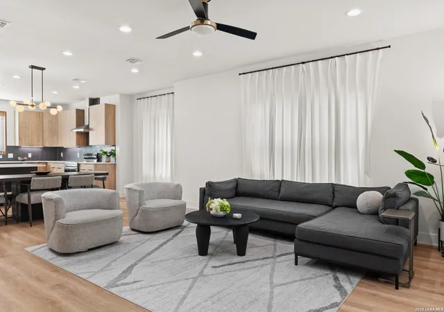Photo 3 of Single family home for sale at 1006 S Pine St, San Antonio, TX 78210 | MLS# 2018705 | Listing updated on 2026-09-28