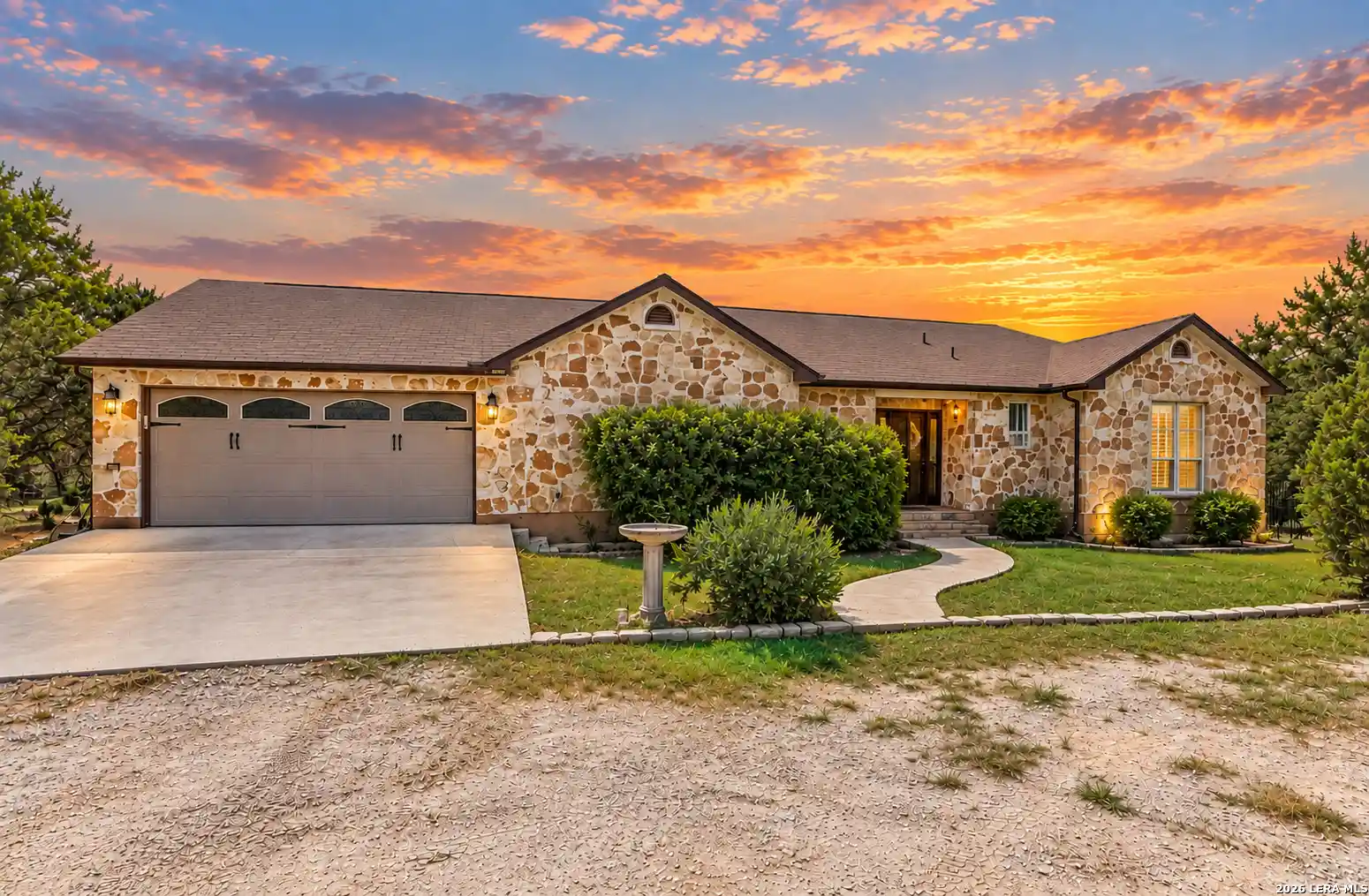 Photo 1 of Single family home for sale at 1157 Lasso Loop, Canyon Lake, TX 78133 | MLS# 2018879 | Listing updated on 2026-10-05