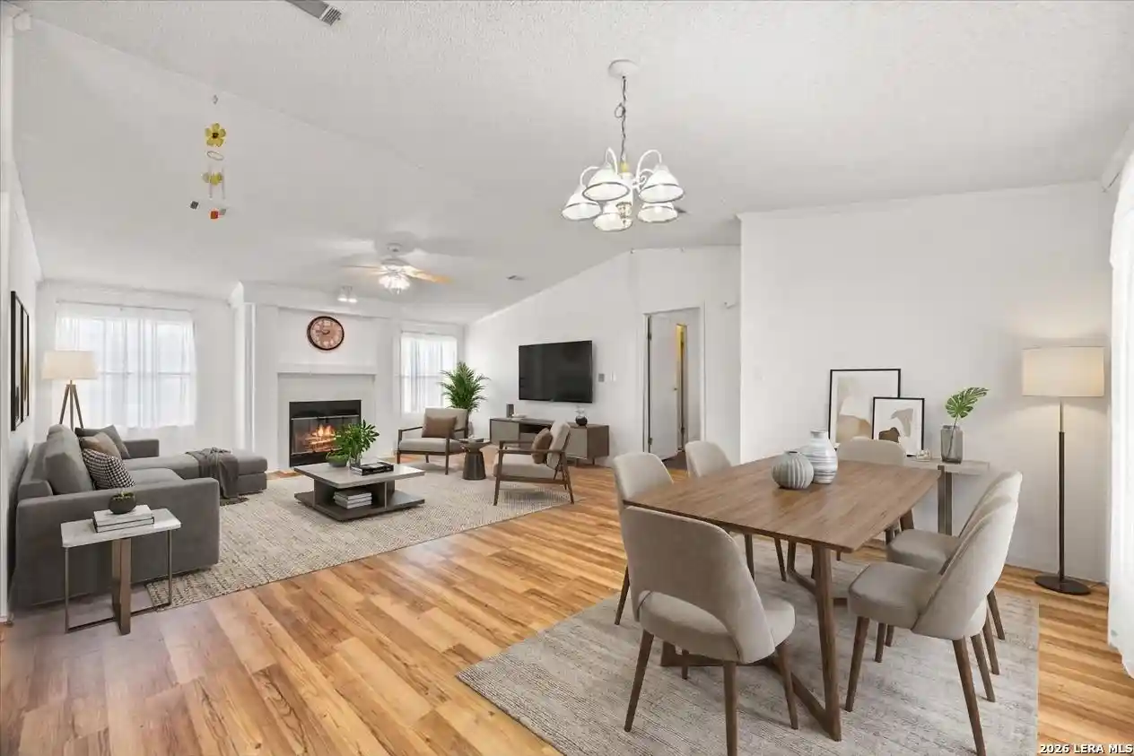 Photo 1 of Single family home for sale at 611 Hedgestone, Canyon Lake, TX 78133 | MLS# 2018941 | Listing updated on 2026-10-28