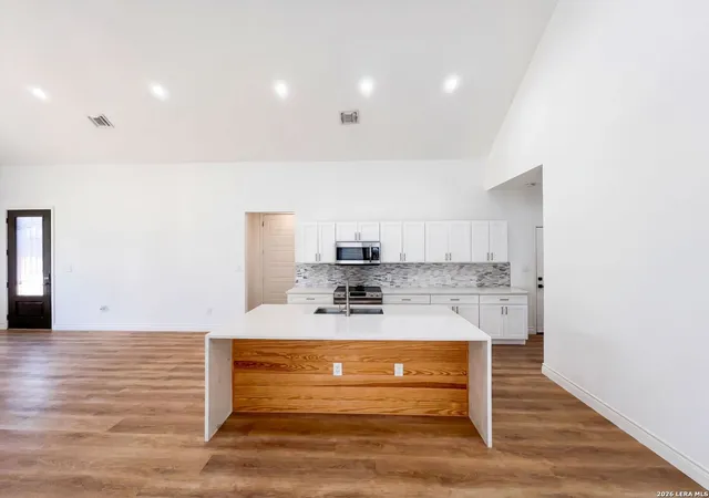 Photo 2 of Single family home for sale at 926 Joyce Marlene, Poteet, TX 78065 | MLS# 2019711 | Listing updated on 2026-10-09