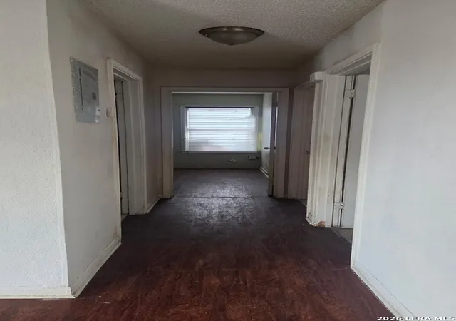 Photo 3 of Single family home for sale at 350 W Palfrey St, San Antonio, TX 78223 | MLS# 2019714 | Listing updated on 2026-09-28